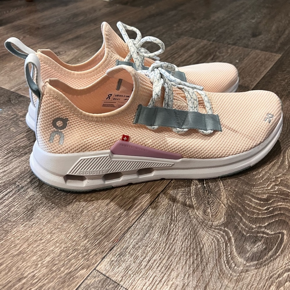 On Cloudeasy Knit Running Sneaker